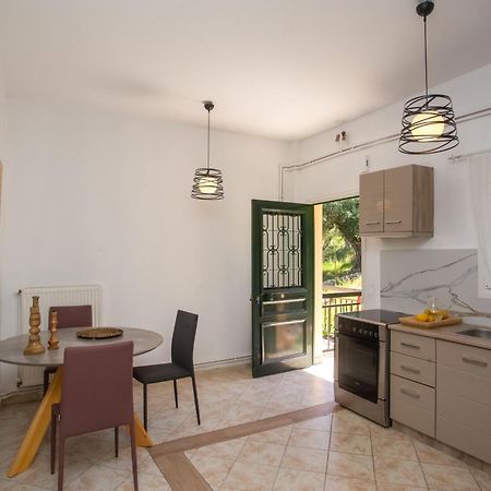 Apartament Ionian Kaizer Boutique Achílleion Zewnętrze zdjęcie